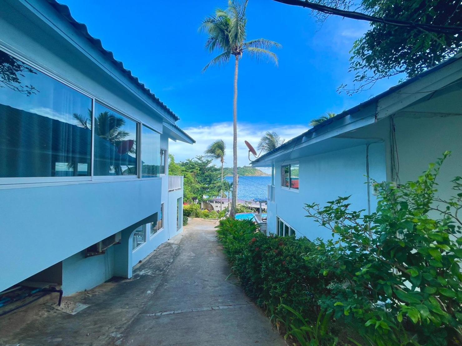 Naiharn On The Rock Resort Phuket Nai Harn Екстериор снимка
