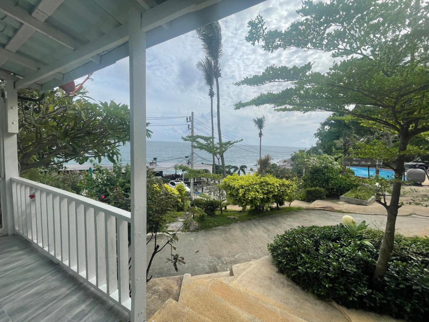 Naiharn On The Rock Resort Phuket Nai Harn Екстериор снимка